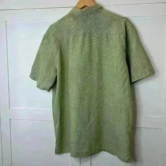 Columbia botton up short Sleeve Shirt green white pattern light weight Size: L - Picture 9 of 12